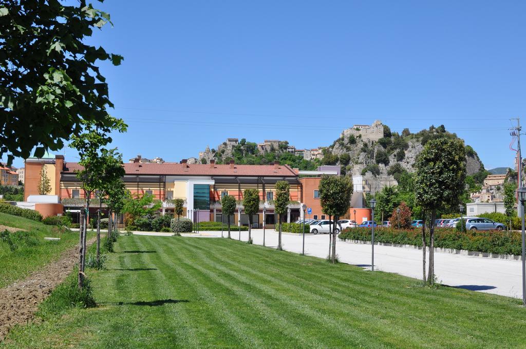 Domus Hotel Bagnoli Del Trigno ภายนอก รูปภาพ